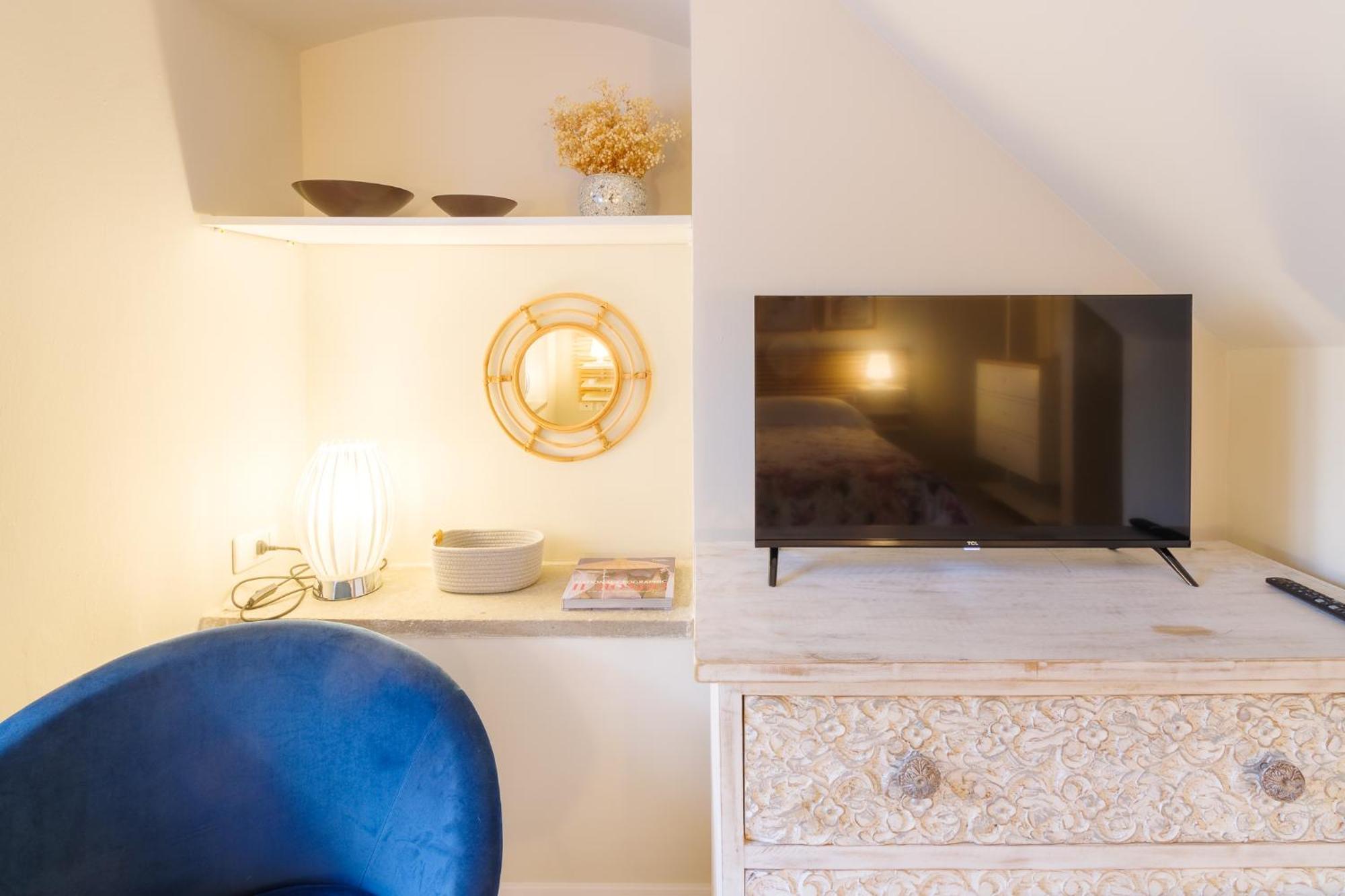 La Piccola Corte Apartment สเปลโล ภายนอก รูปภาพ